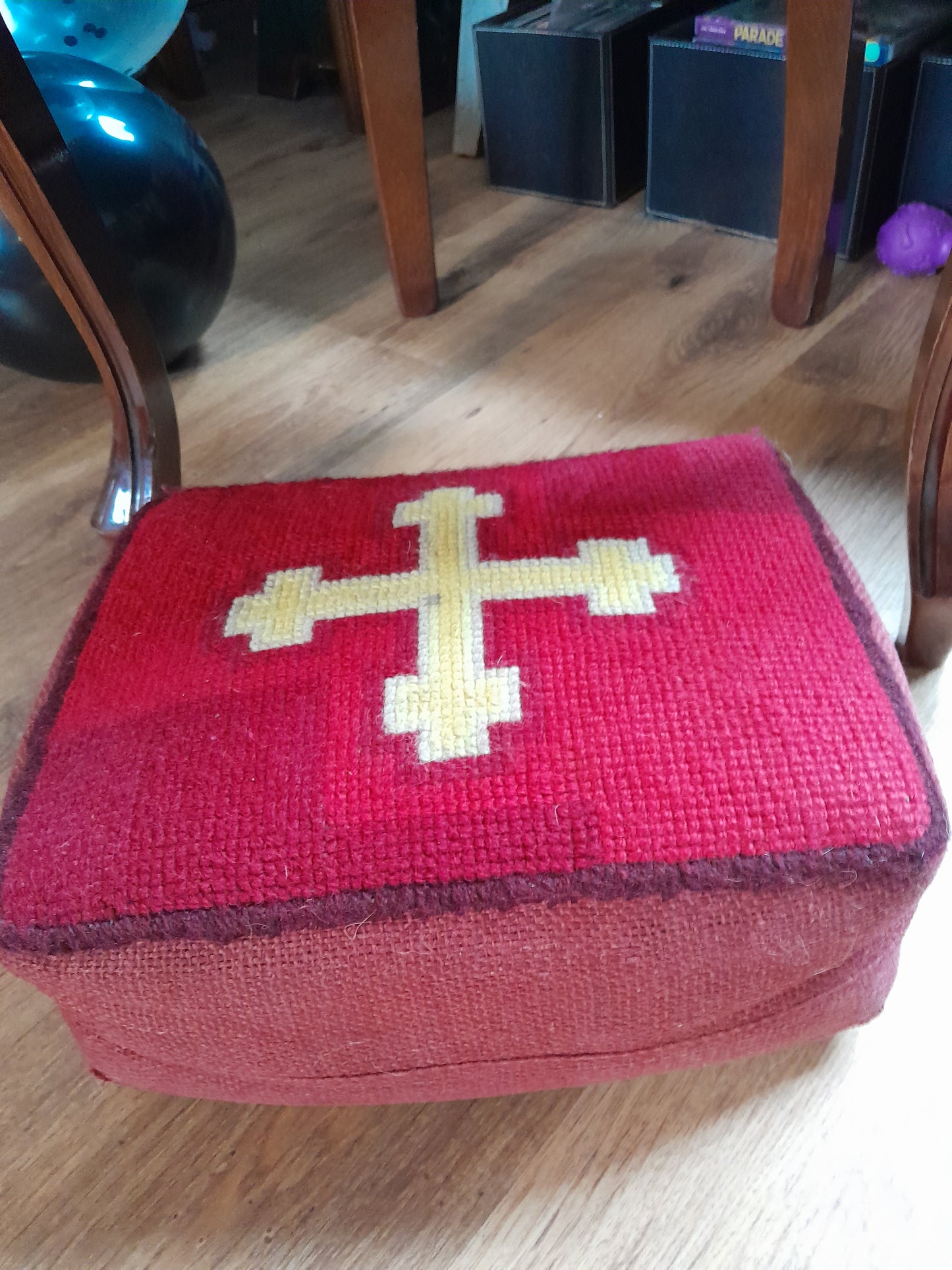 Prayer stool
