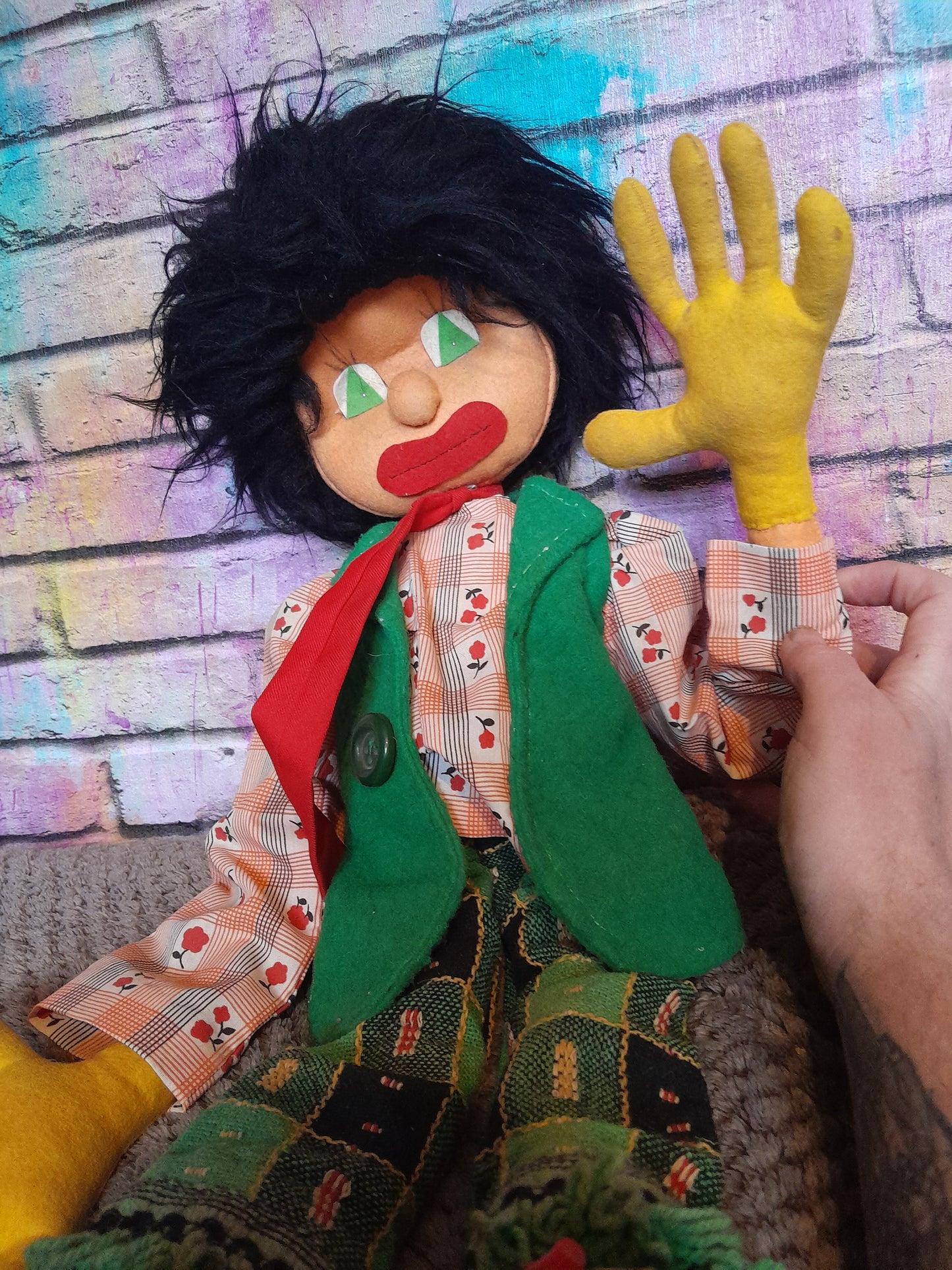 Giant hands doll